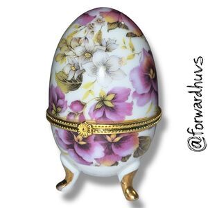 Vintage Lily Creek 24K Gold Plated Footed Ceramic Egg Trinket Box – 4”